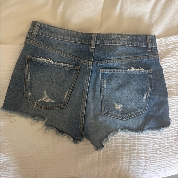 Zara denim shorts - Picture 3 of 4